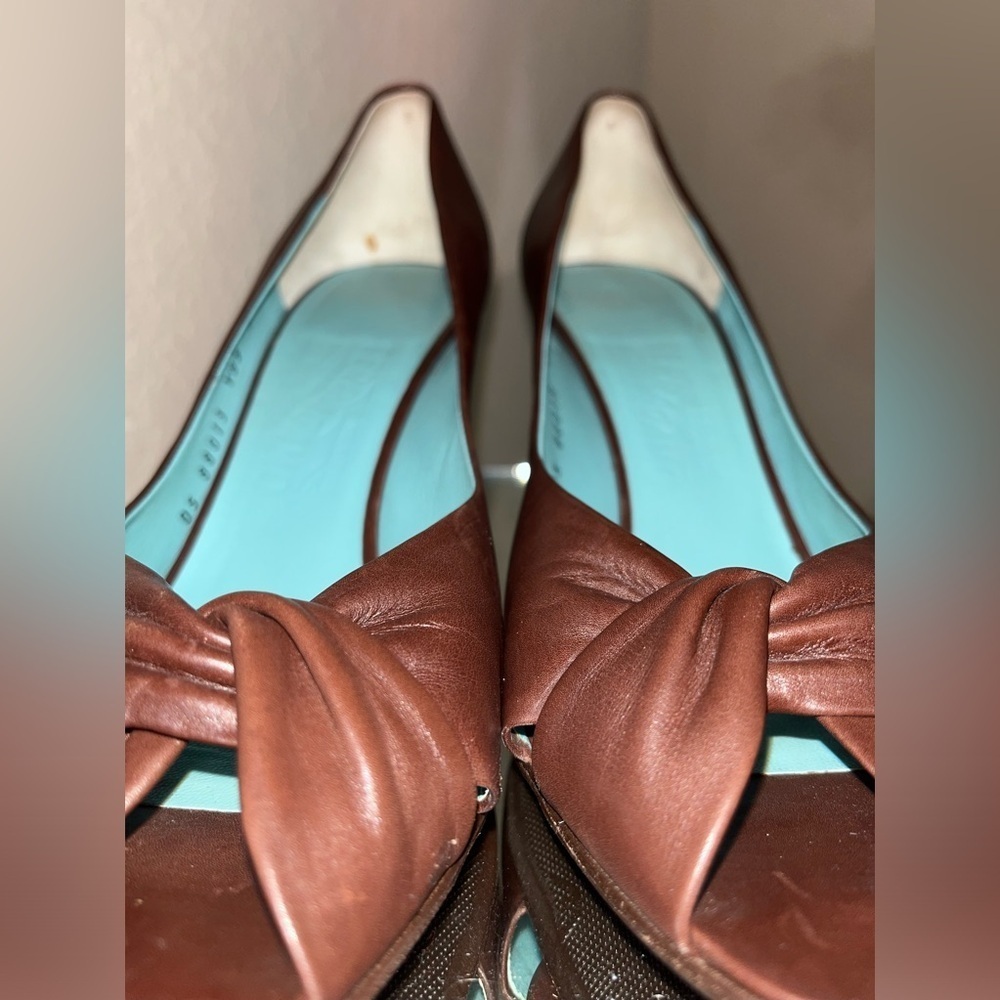 Salvatore Ferragamo Leather Pumps Heels, Brown with Blue Interior, Size 9B - Picture 12 of 14